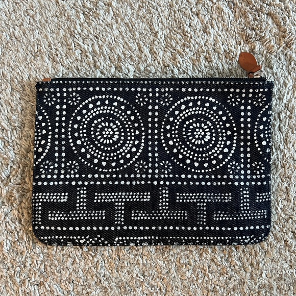 NEW Madewell Clutch with Leather pockets - Picture 2 of 3